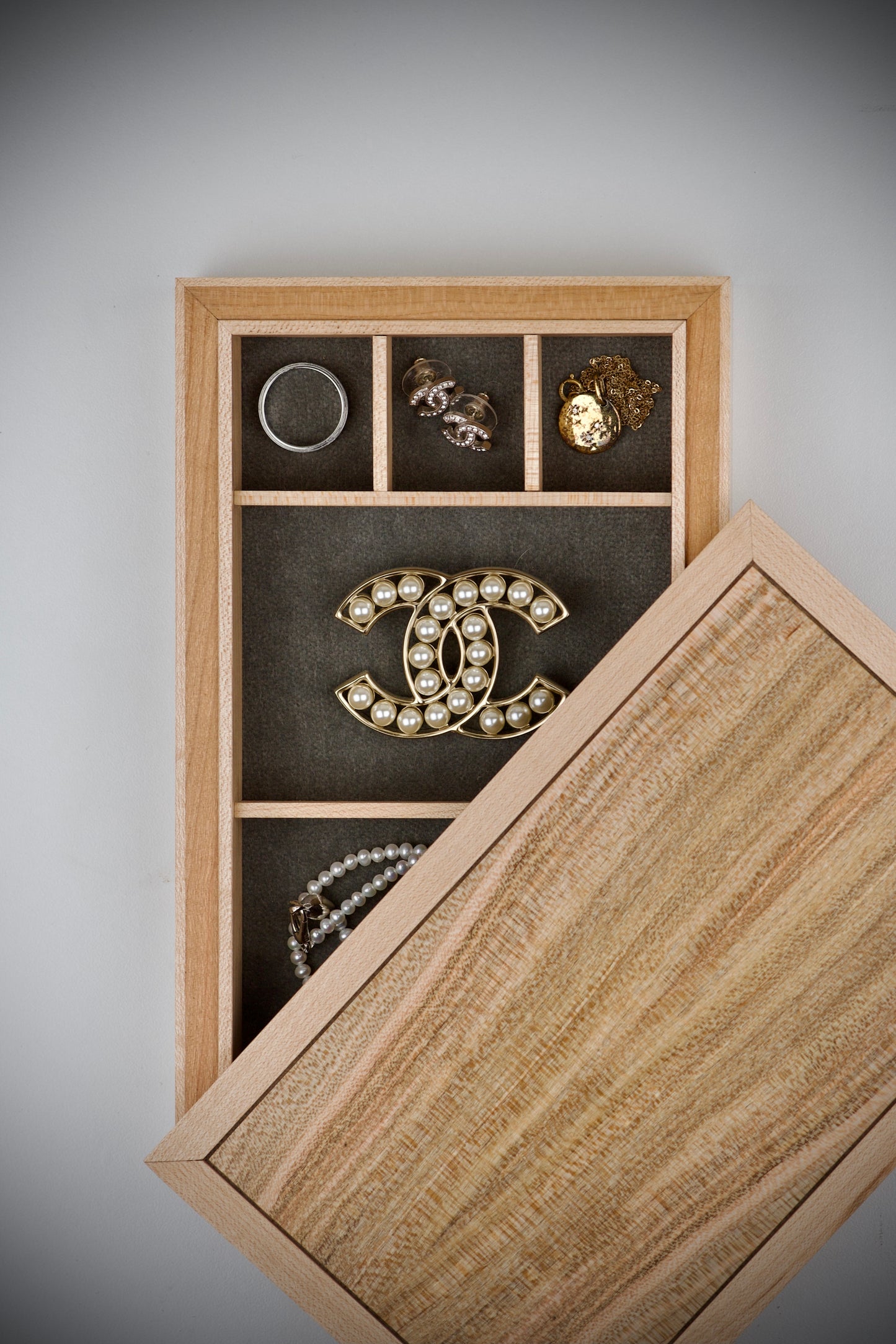 Ambrosia maple jewelry box