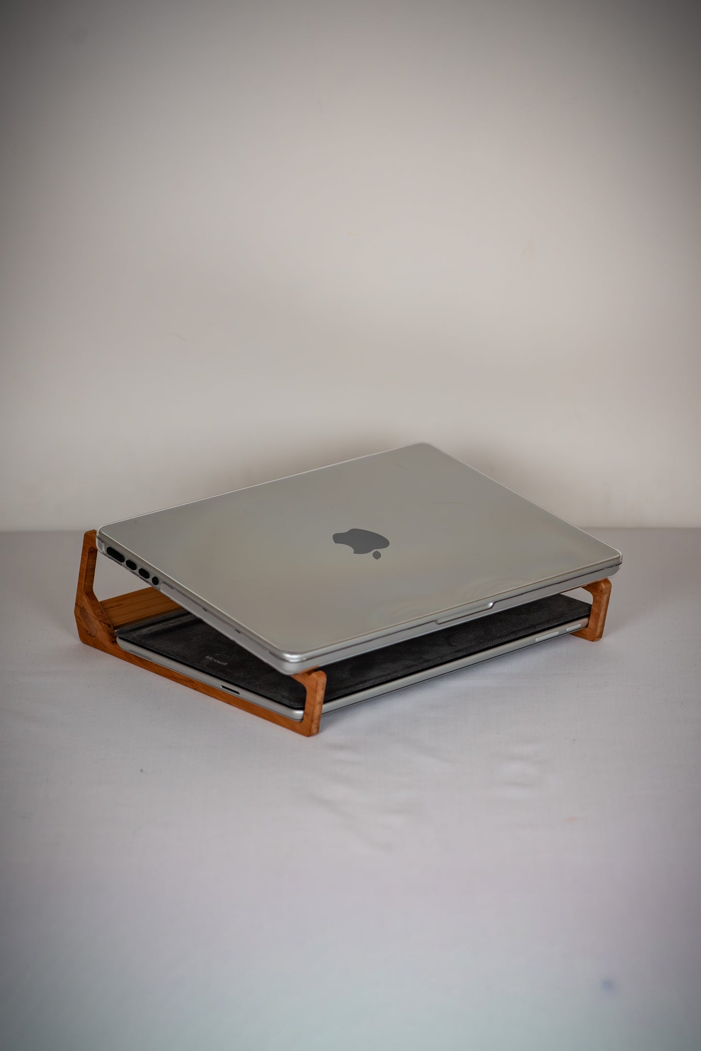 Namu Laptop Stand